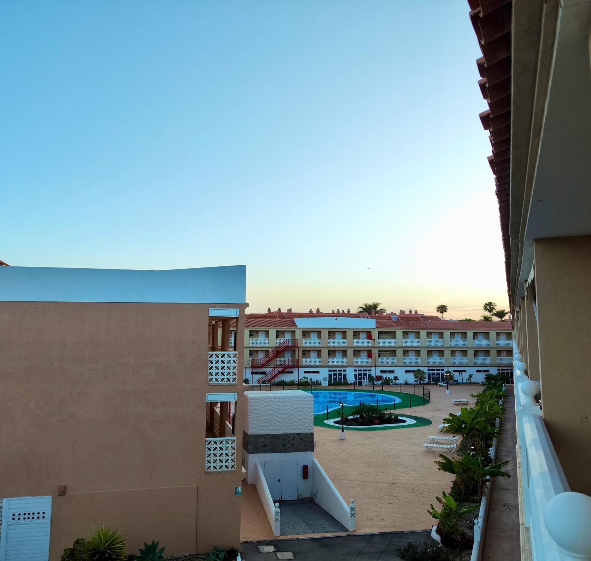 Encantador Estudio Con Terraza Privada Y Espectaculares Vistas Al Mar En Costa Del Silencio, Cerca De Los Cristianos Exterior photo